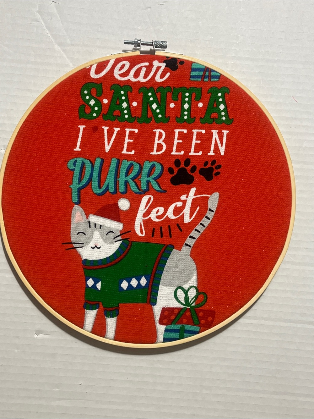 Holiday Cat Hoop Wall Art - Red Hand Crafted